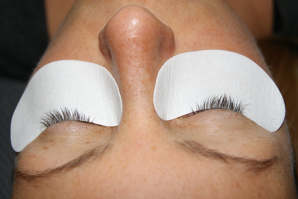 Sublimez votre regard avec une extension de cils